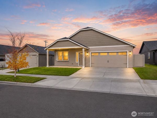 1344 E Nen Drive , Moses Lake, WA 98837