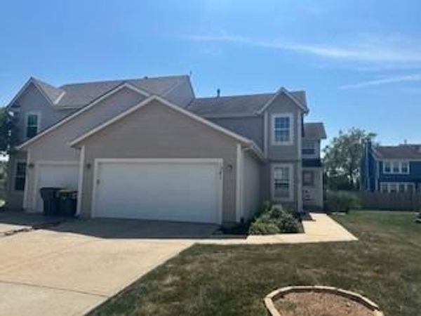 1241 S 5th Street, Louisburg, KS 66053
