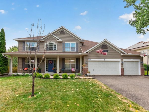 6109 Summit Curve S, Cottage Grove, MN 55016