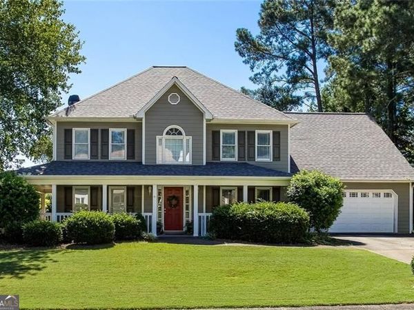 6011 Fairlong Court NW, Acworth, GA 30101