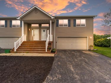 1116 LAKEVIEW Circle , Mundy Township, Mi 48439