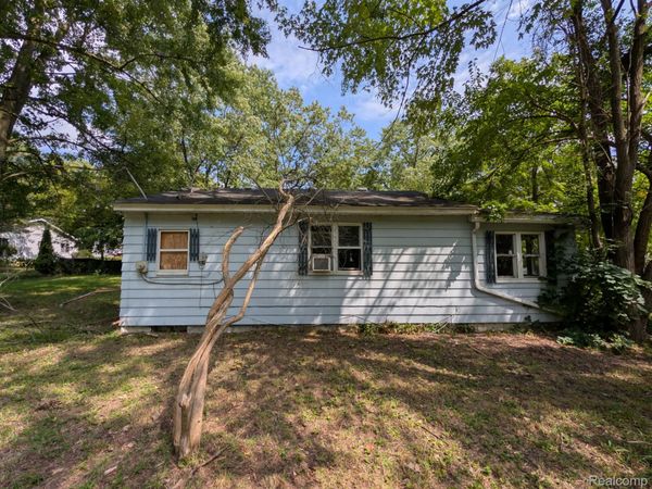 965 Orion Terrace, Orion Township, Mi 48362