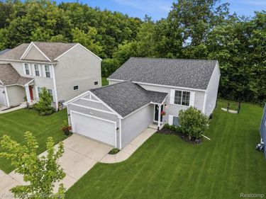 2757 Sycamore River Drive, Handy Township, Mi 48836