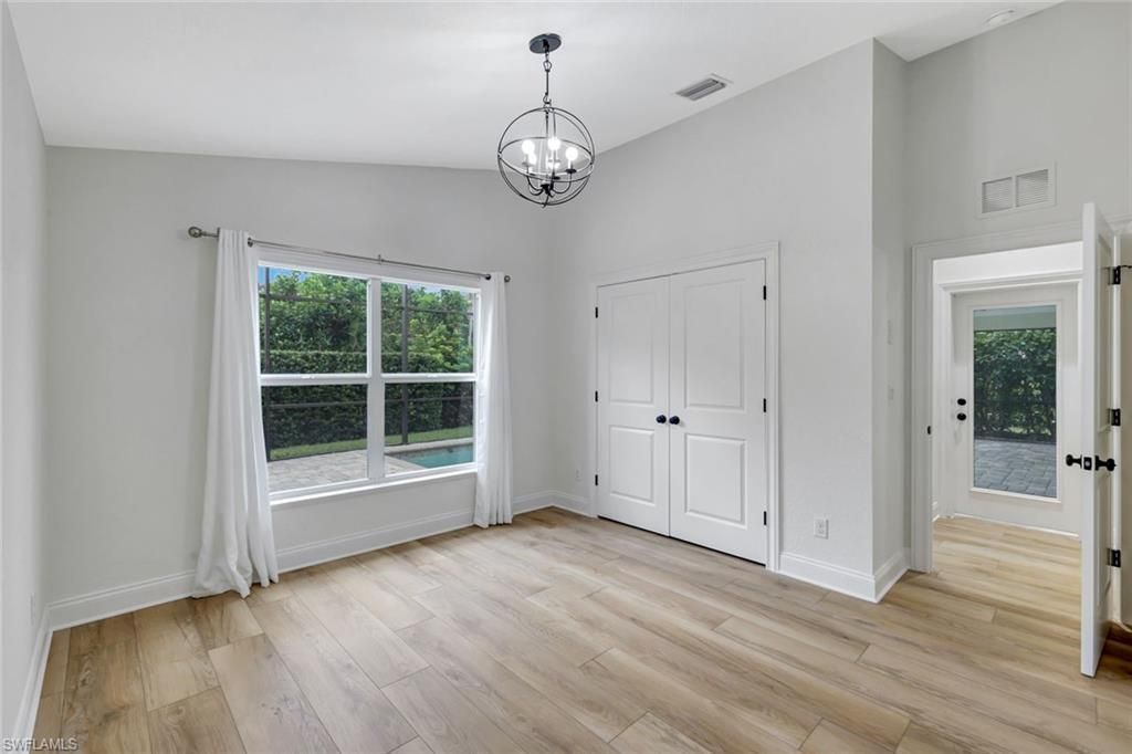 7052 Timberland Cir, Naples, FL 34109 Photo