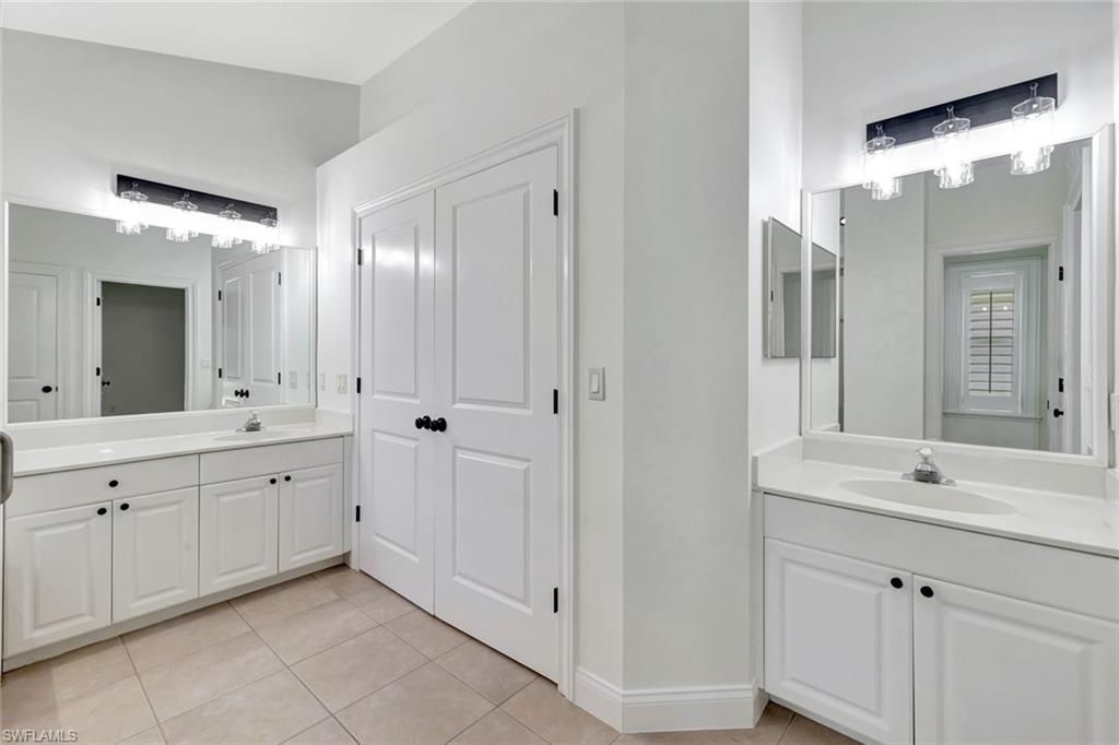 7052 Timberland Cir, Naples, FL 34109 Photo
