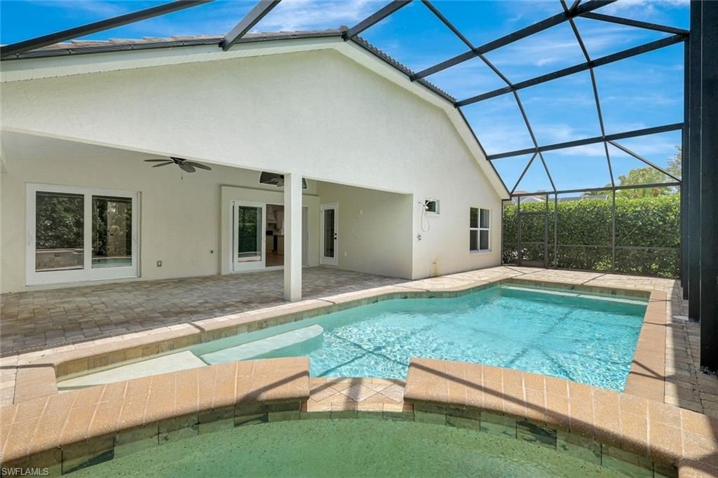 7052 Timberland Cir, Naples, FL 34109 Photo