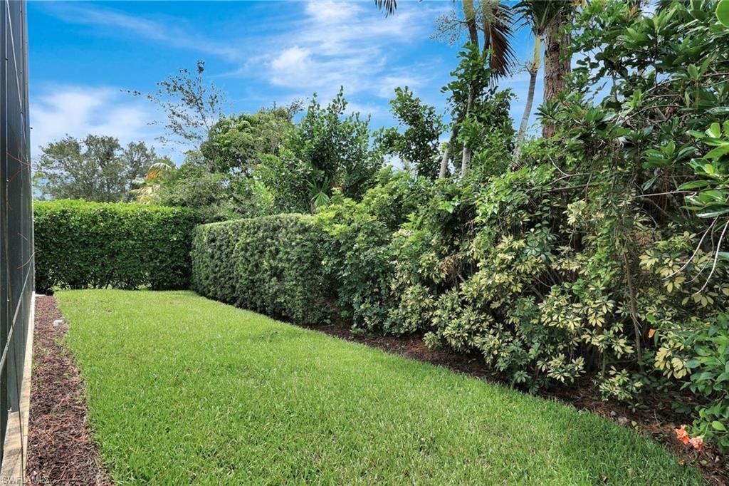 7052 Timberland Cir, Naples, FL 34109 Photo