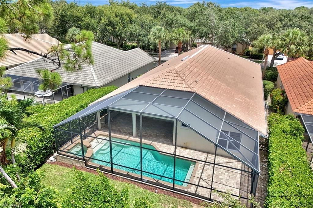 7052 Timberland Cir, Naples, FL 34109 Photo