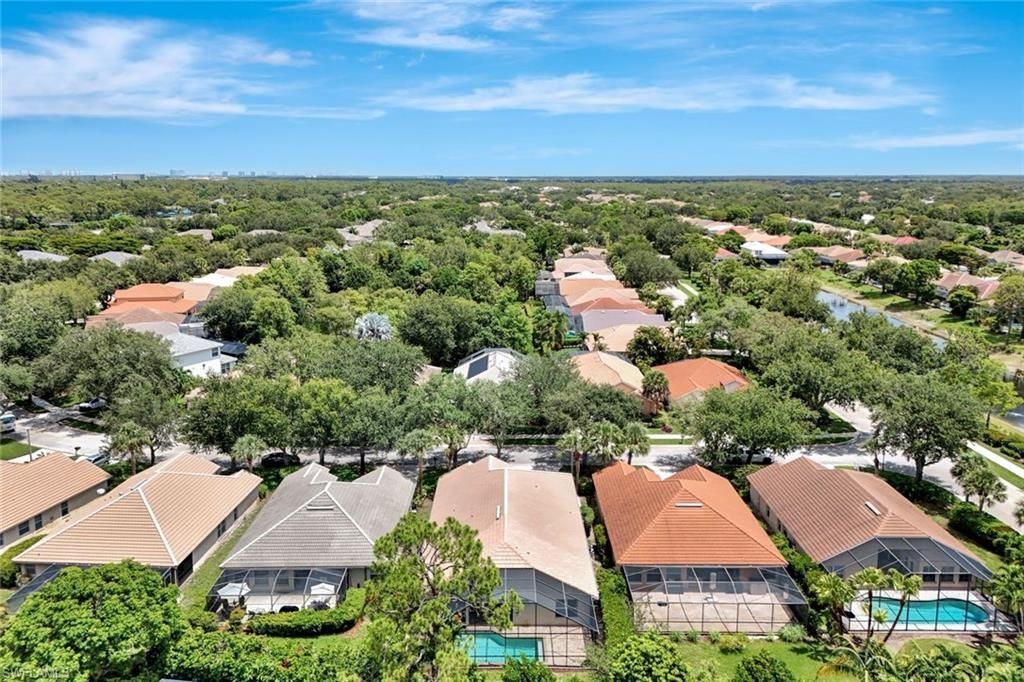 7052 Timberland Cir, Naples, FL 34109 Photo