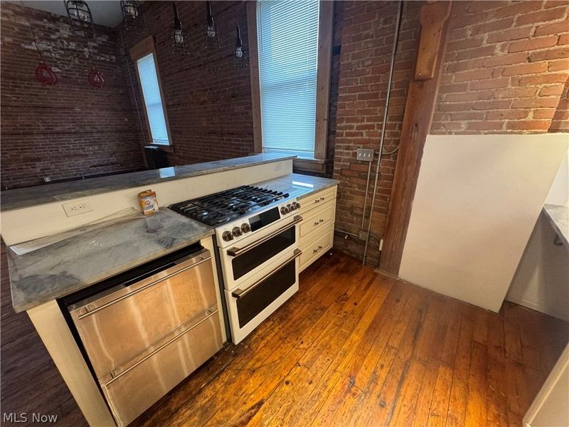 2672 W 14th Street, Unit 5, Cleveland, OH 44113 Photo 2