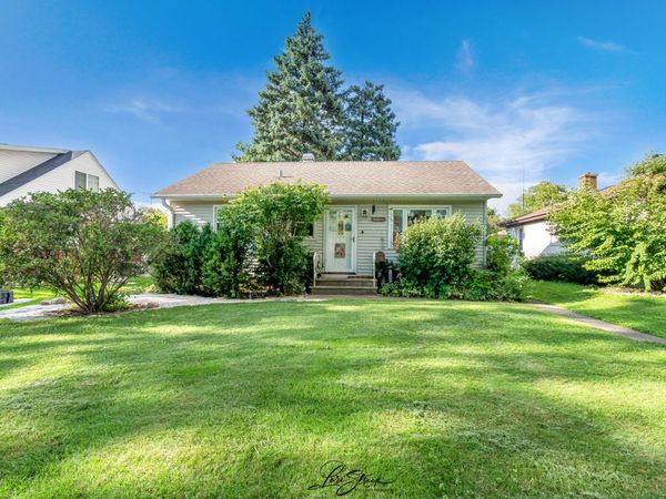 1209 Briargate Avenue , Joliet, IL 60435