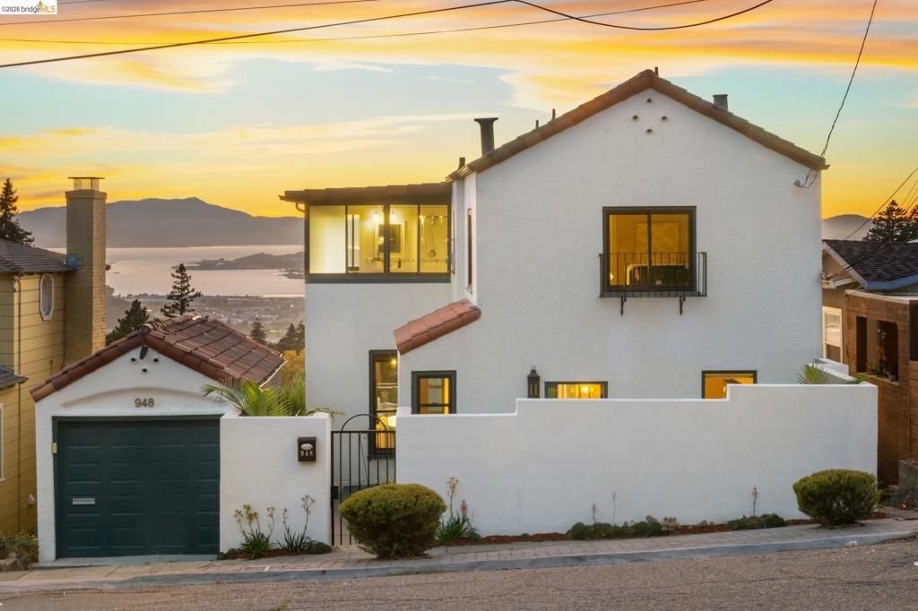 948 Hilldale Ave, Berkeley, CA 94708 Main Photo