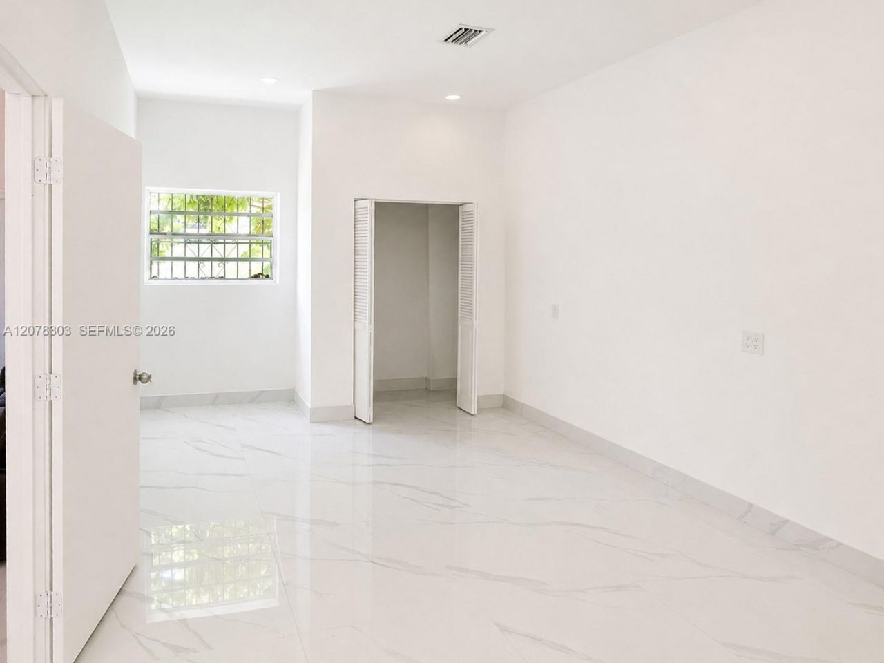 6450 SW 102nd Ave, Miami, FL 33173 Photo