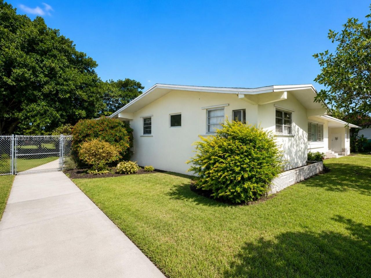 6450 SW 102nd Ave, Miami, FL 33173 Photo