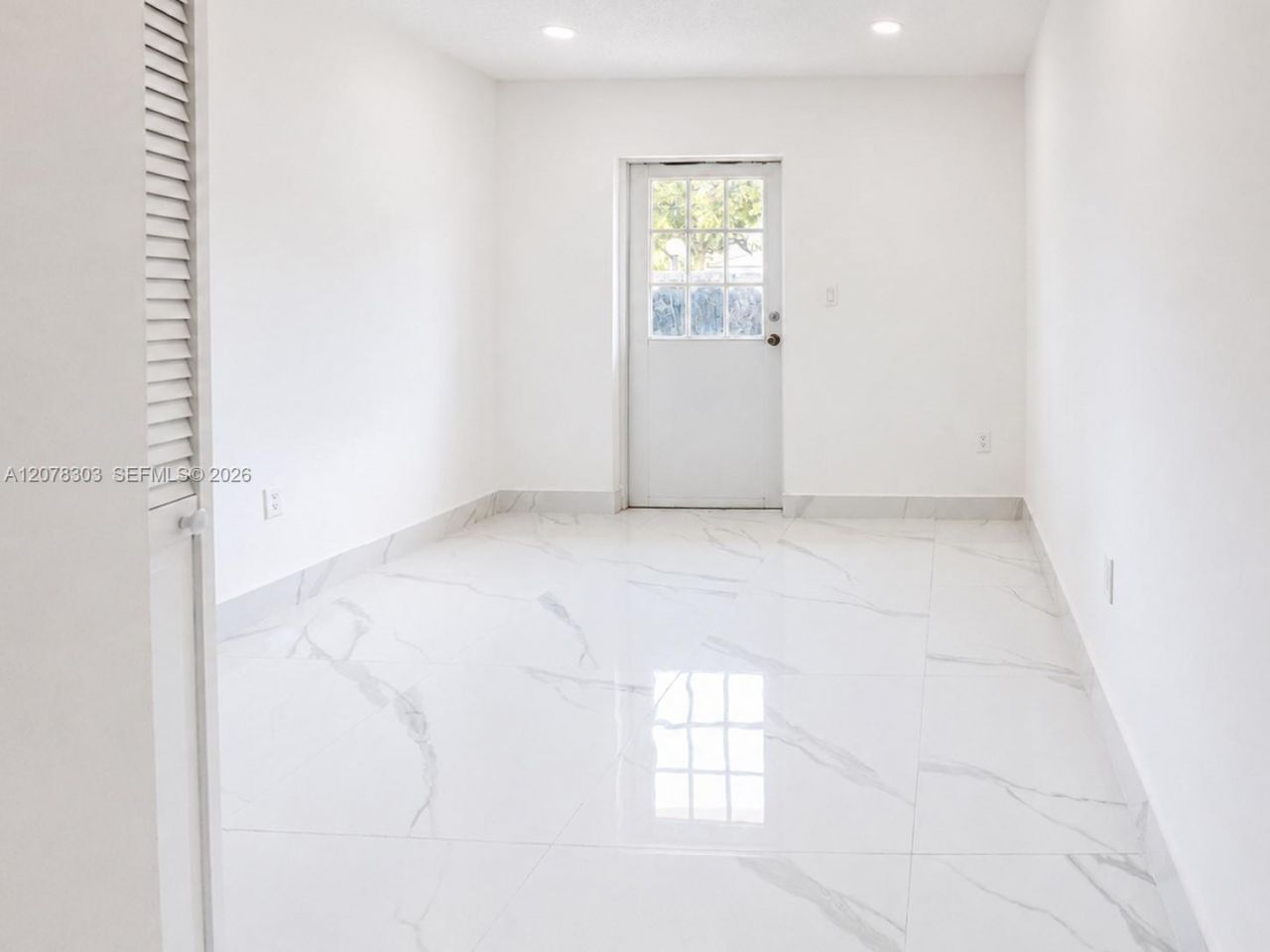 6450 SW 102nd Ave, Miami, FL 33173 Photo