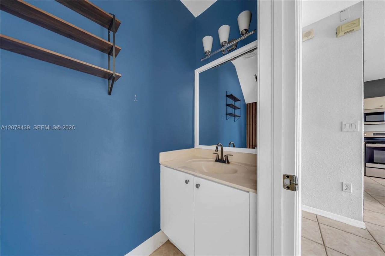 2019 SE 13th St, Homestead, FL 33035 Photo