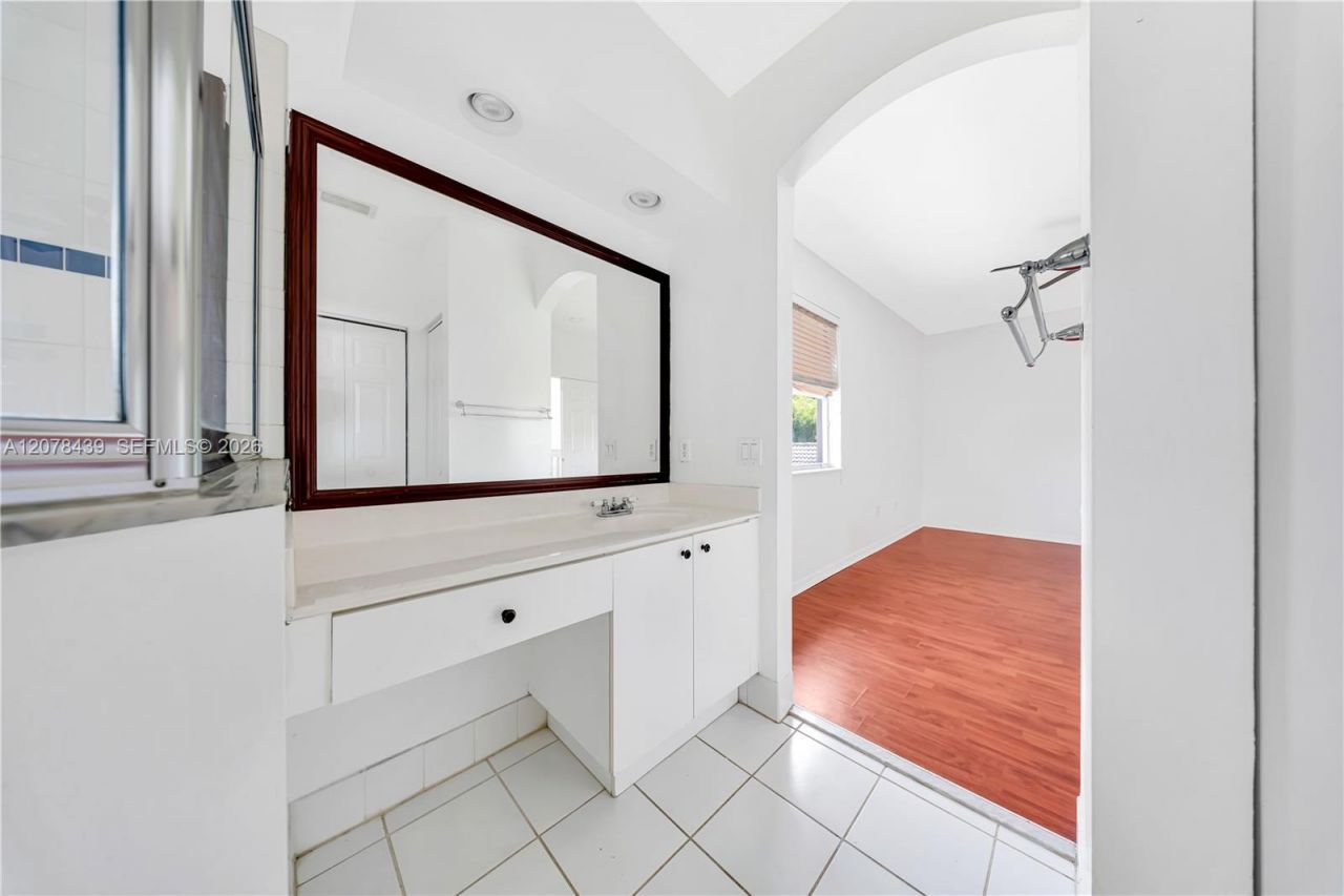 2019 SE 13th St, Homestead, FL 33035 Photo