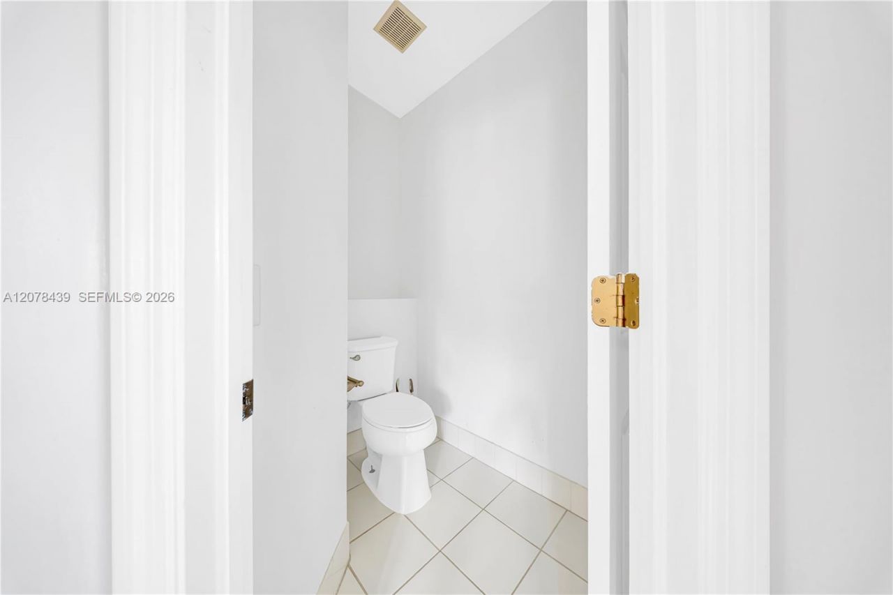 2019 SE 13th St, Homestead, FL 33035 Photo