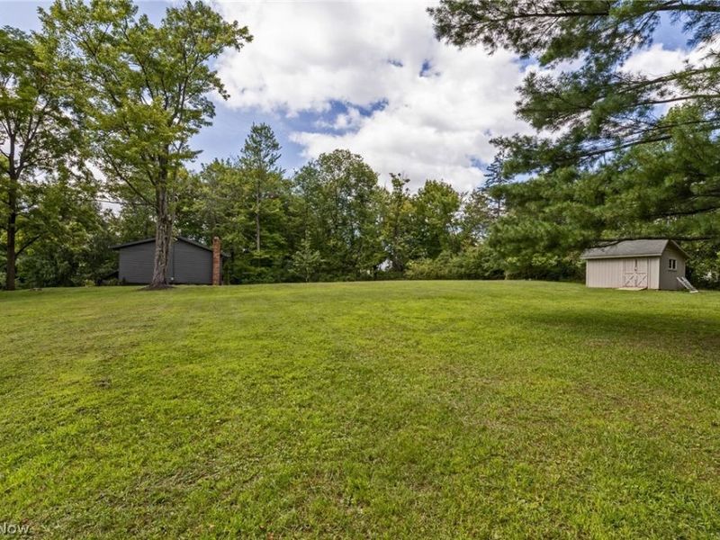 646 Kennedy Drive, Mansfield, OH 44904 Photo 2
