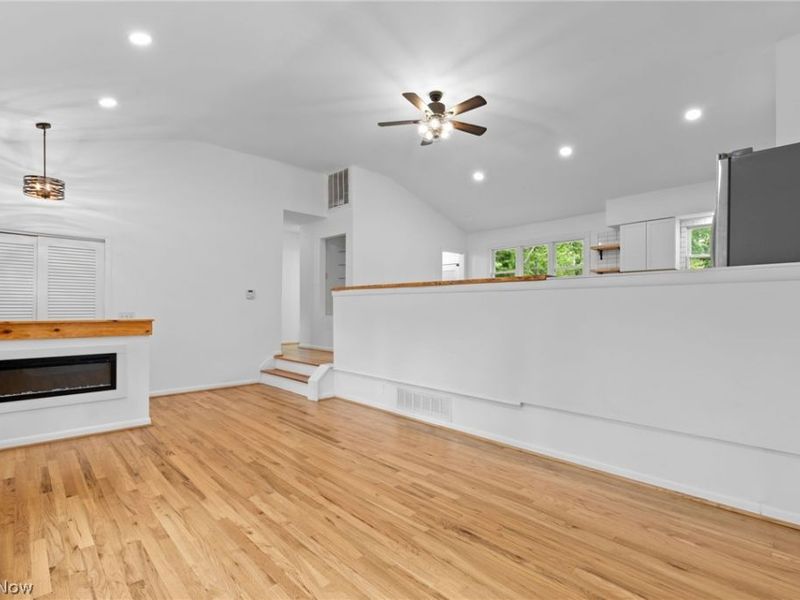 646 Kennedy Drive, Mansfield, OH 44904 Photo 4