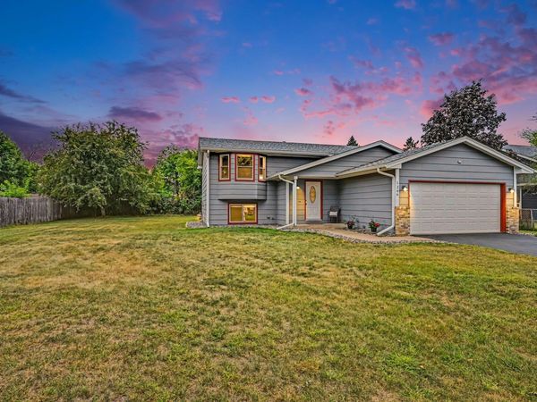 1296 130th Avenue NE, Blaine, MN 55434