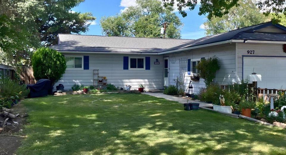 927 Stanford Way, Sparks, NV 89431 Photo