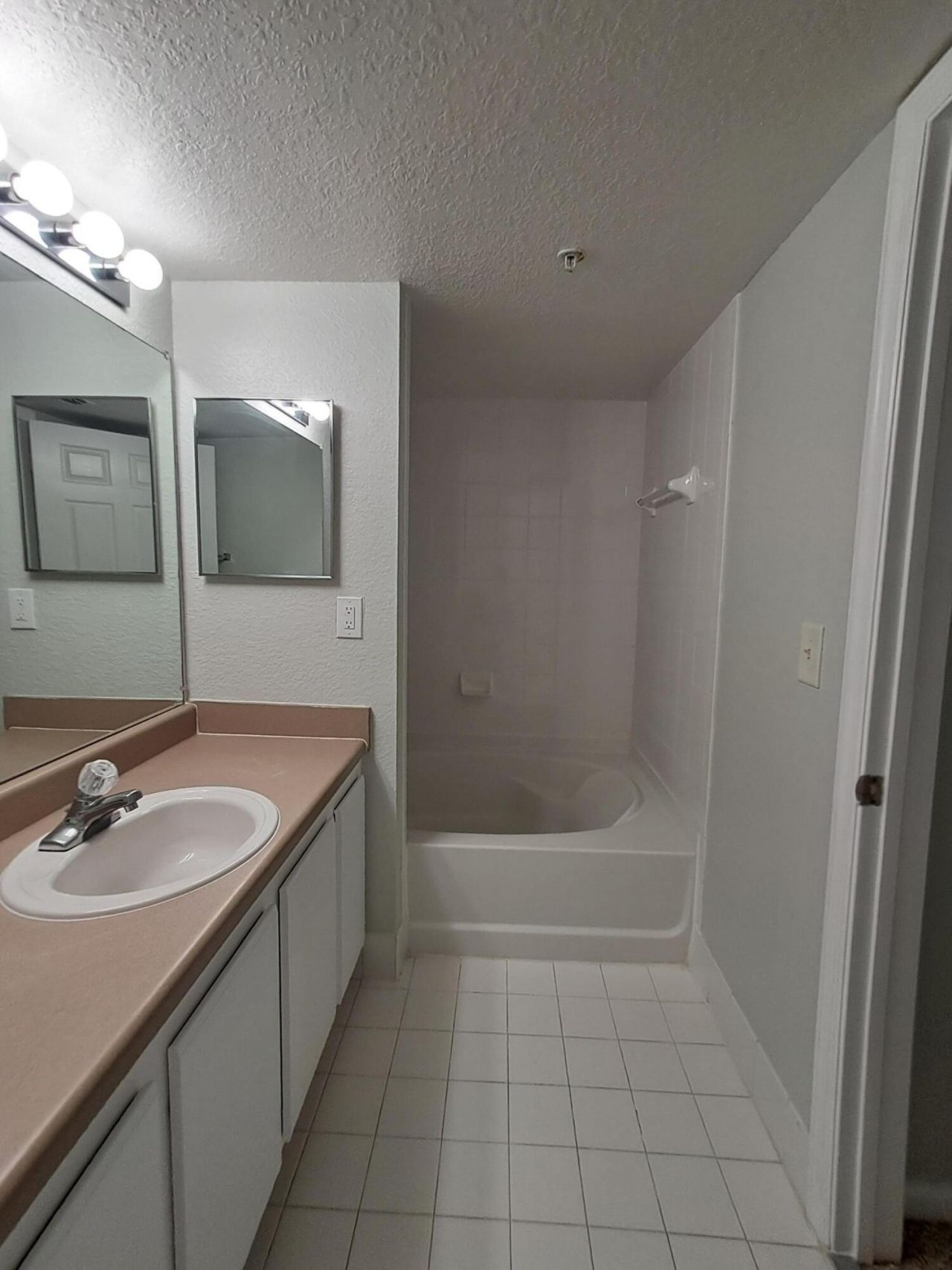 161 SW Palm Drive, Unit 204, Port Saint Lucie, FL 34986 Photo