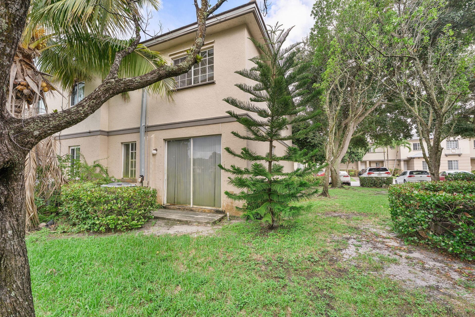 2022 Island Drive, Riviera Beach, FL 33404 Photo