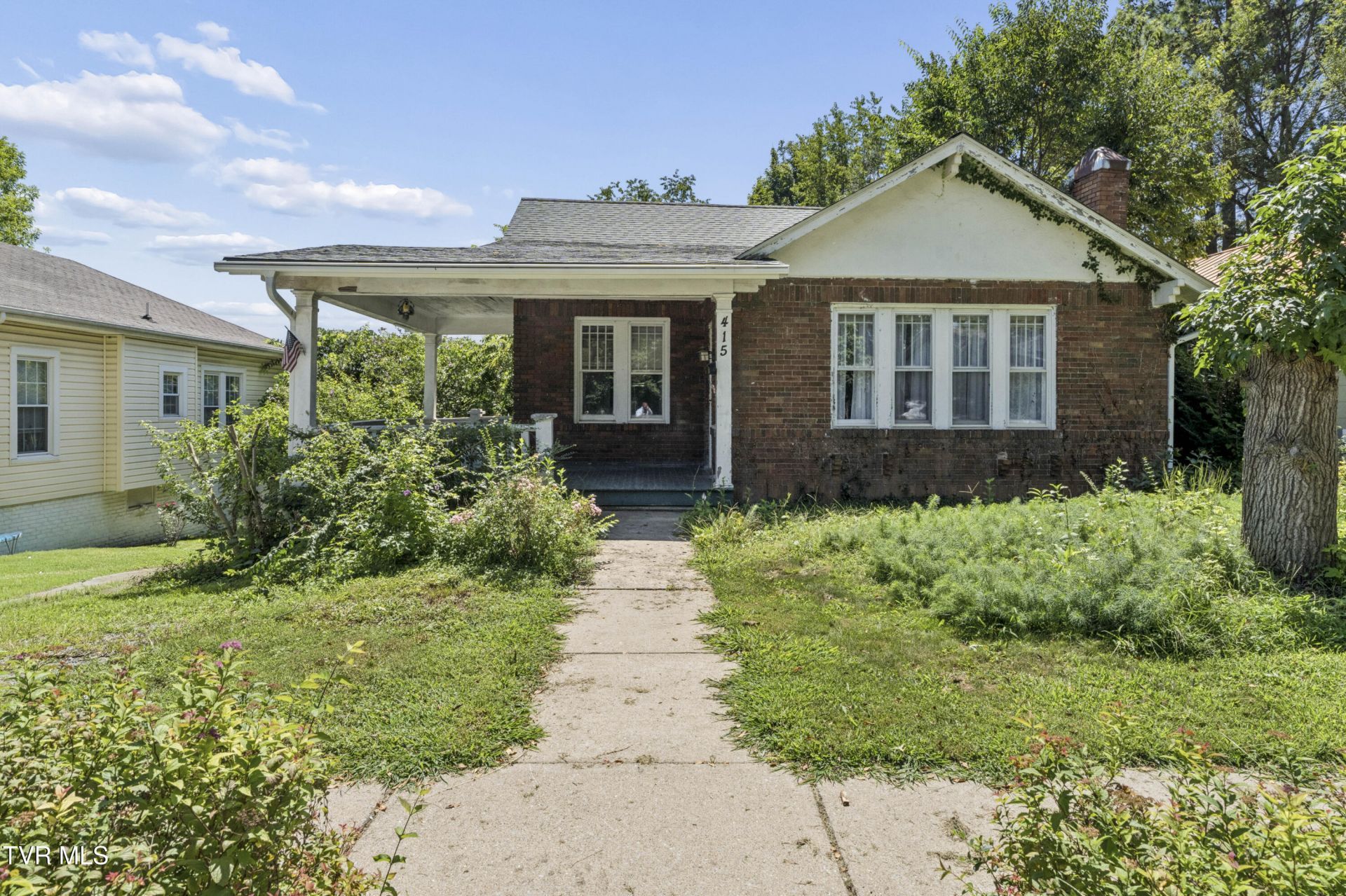 415 Highland Avenue, Johnson City, TN 37604 Main Photo