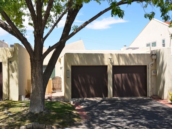 3291 Esplanade Circle SE, Rio Rancho, NM 87124