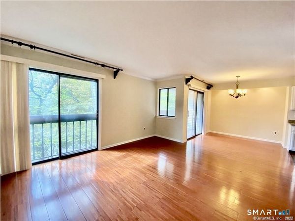1 Valley, Unit 205, Stamford, CT 06902
