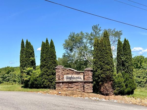 2036 Bear Creek, Cookeville, TN 38506