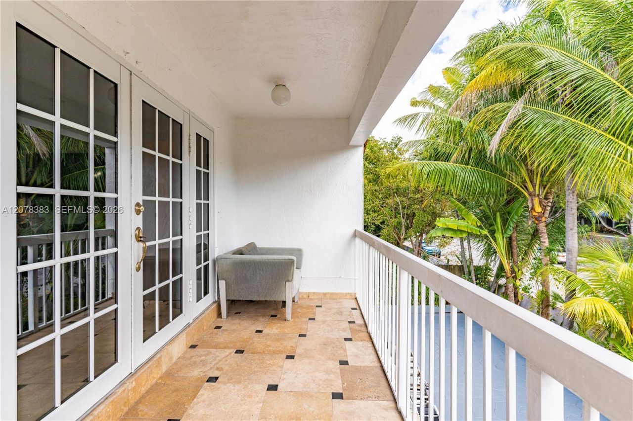 8909 SW 108th Cir Ct, Miami, FL 33176 Photo