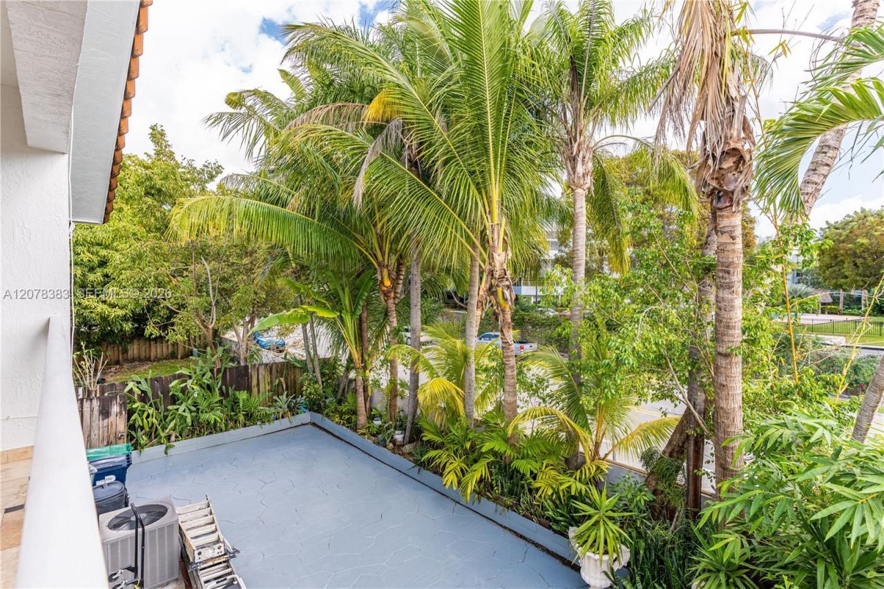 8909 SW 108th Cir Ct, Miami, FL 33176 Photo
