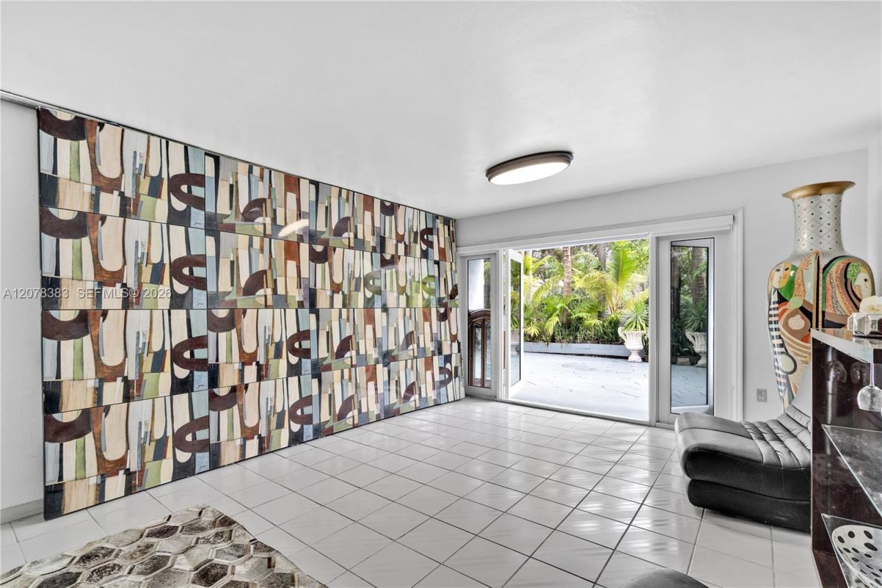 8909 SW 108th Cir Ct, Miami, FL 33176 Photo