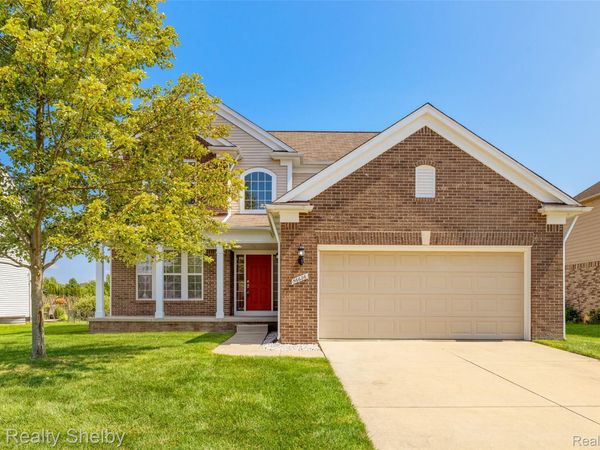 56626 Leeds Lane, Macomb Township, Mi 48042