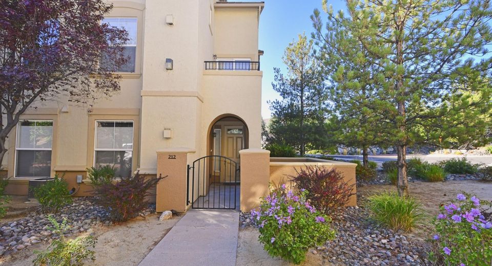 17000 Wedge Parkway, Unit 212, Reno, NV 89511 Photo