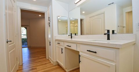 17000 Wedge Parkway, Unit 212, Reno, NV 89511 Photo