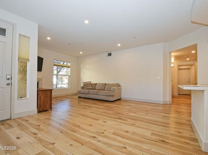 17000 Wedge Parkway, Unit 212, Reno, NV 89511 Photo