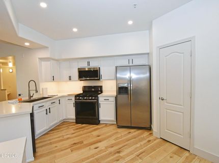 17000 Wedge Parkway, Unit 212, Reno, NV 89511 Photo