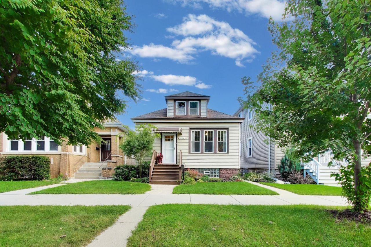 4991 N Kolmar Avenue, Chicago, IL 60630 Main Photo