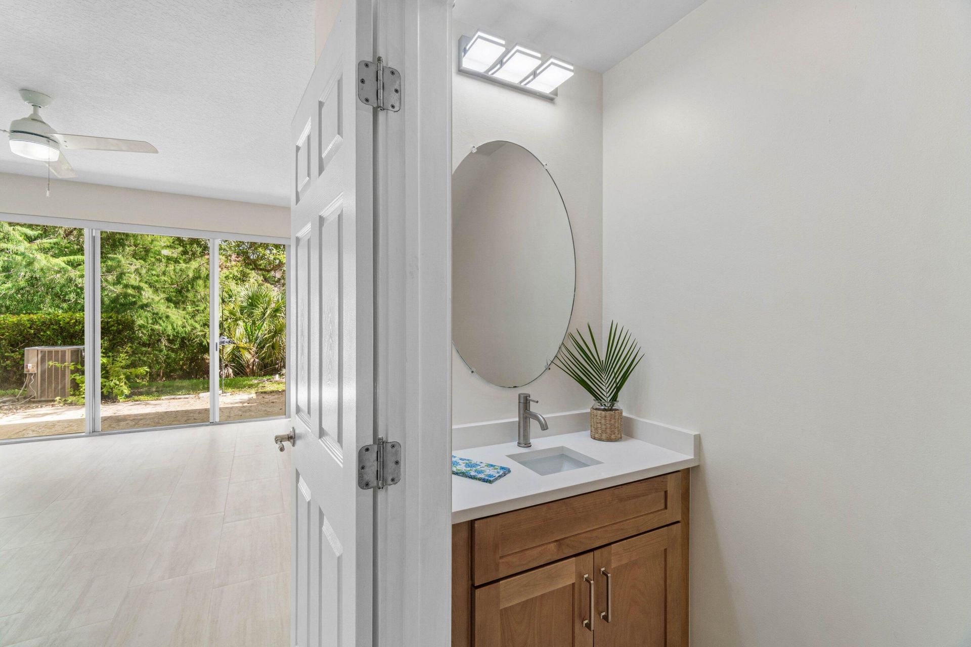 1182 Pinewood Lake Court, Greenacres, FL 33415 Photo
