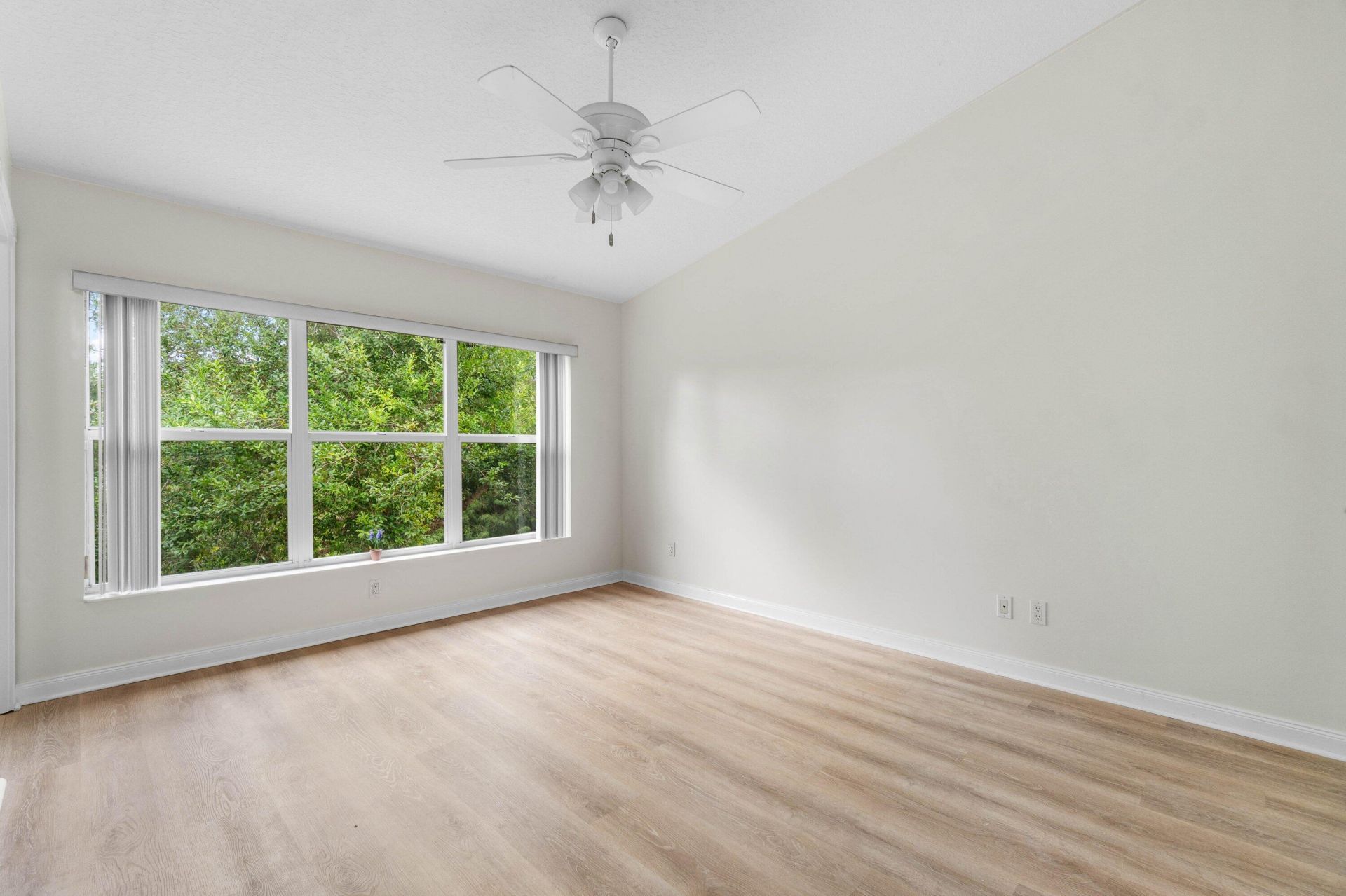 1182 Pinewood Lake Court, Greenacres, FL 33415 Photo