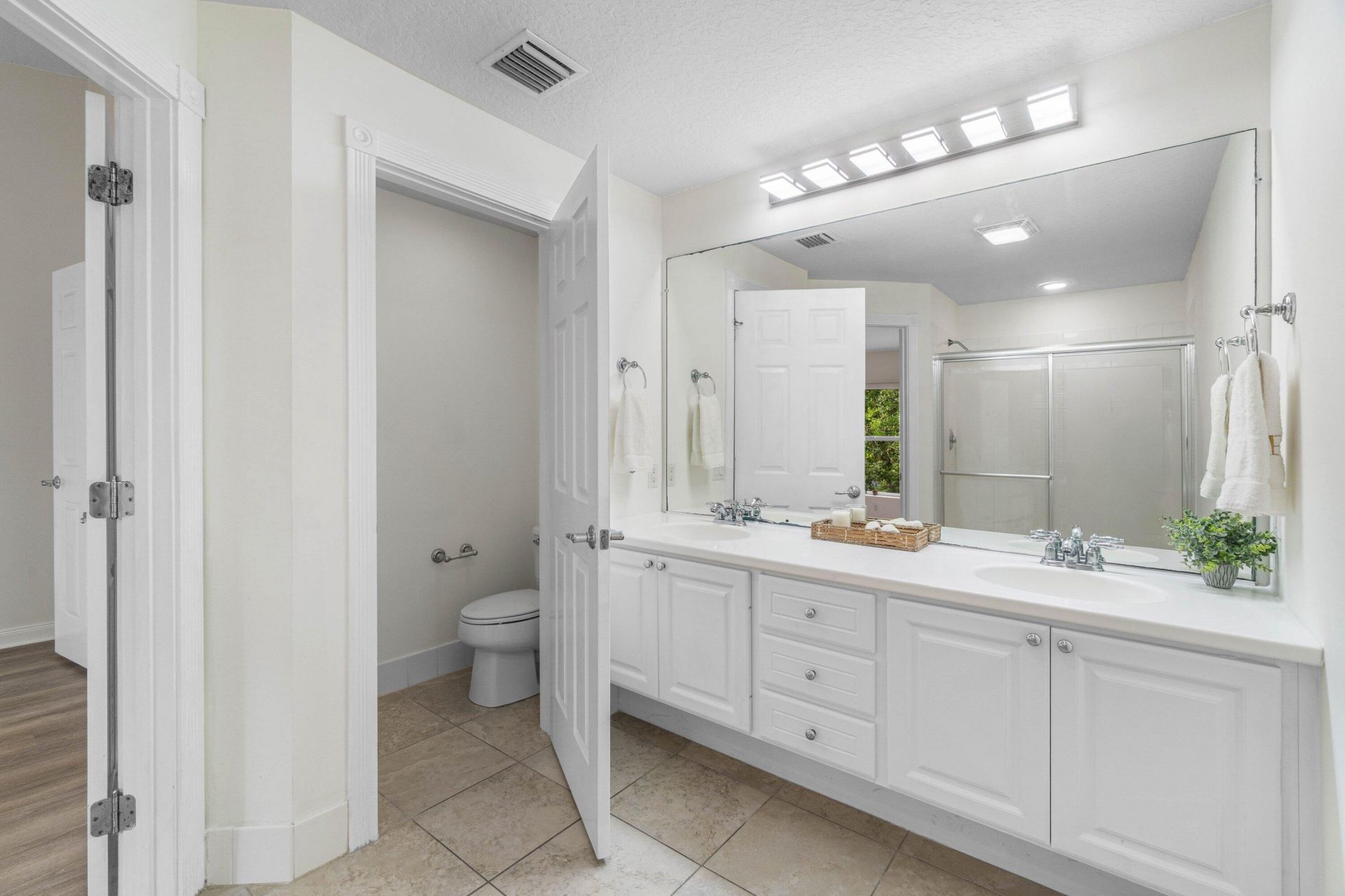 1182 Pinewood Lake Court, Greenacres, FL 33415 Photo