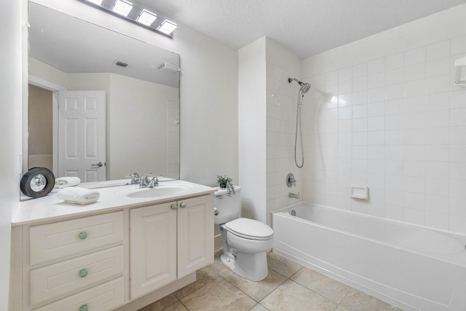 1182 Pinewood Lake Court, Greenacres, FL 33415 Photo