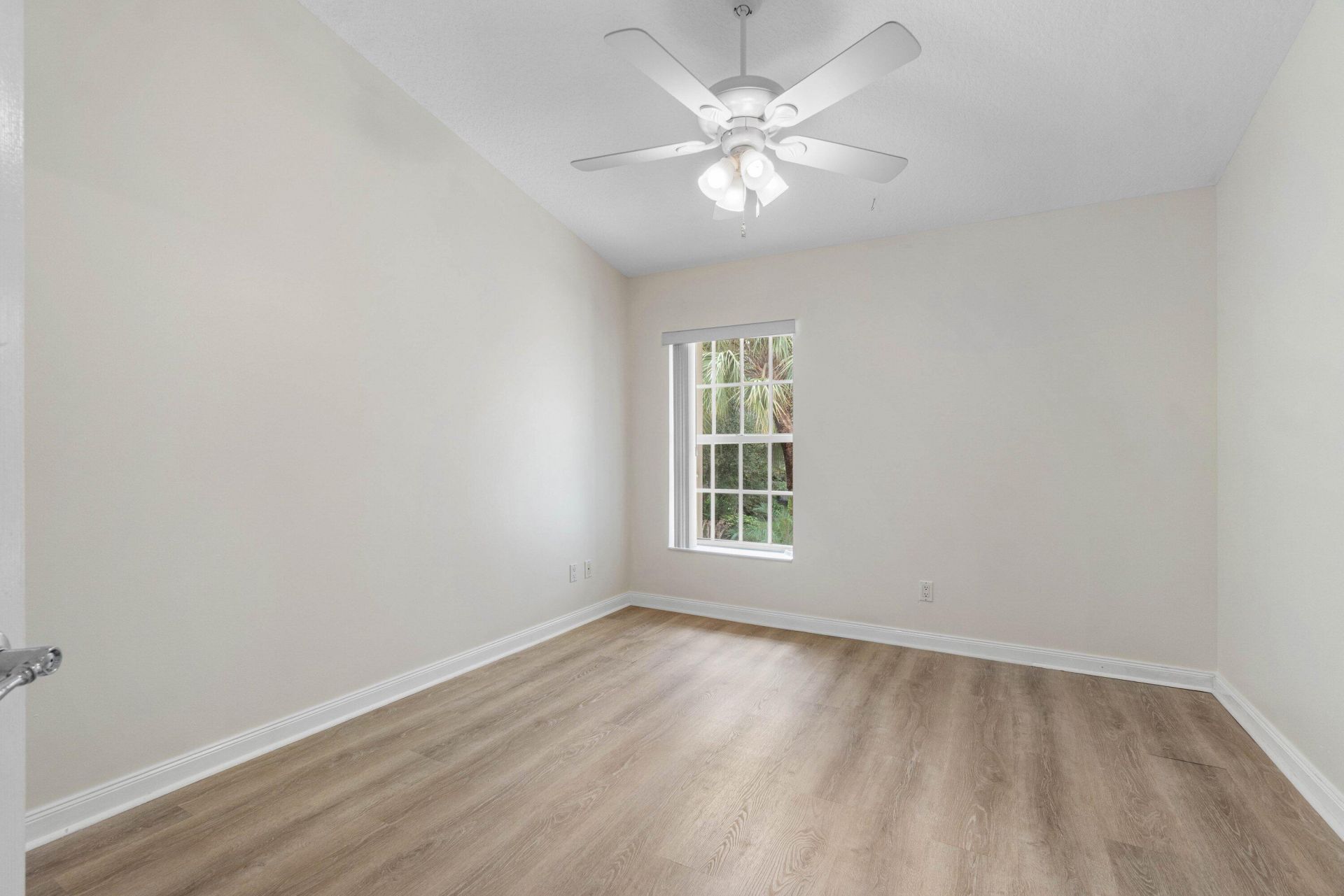 1182 Pinewood Lake Court, Greenacres, FL 33415 Photo