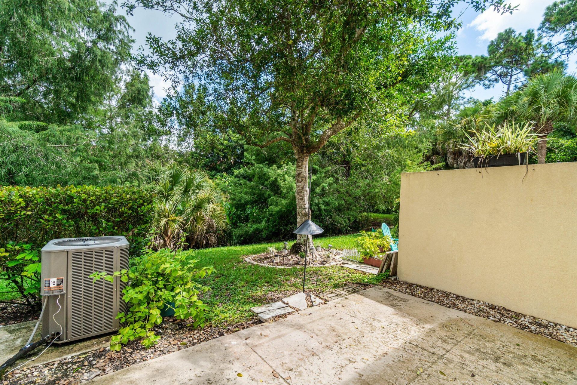 1182 Pinewood Lake Court, Greenacres, FL 33415 Photo