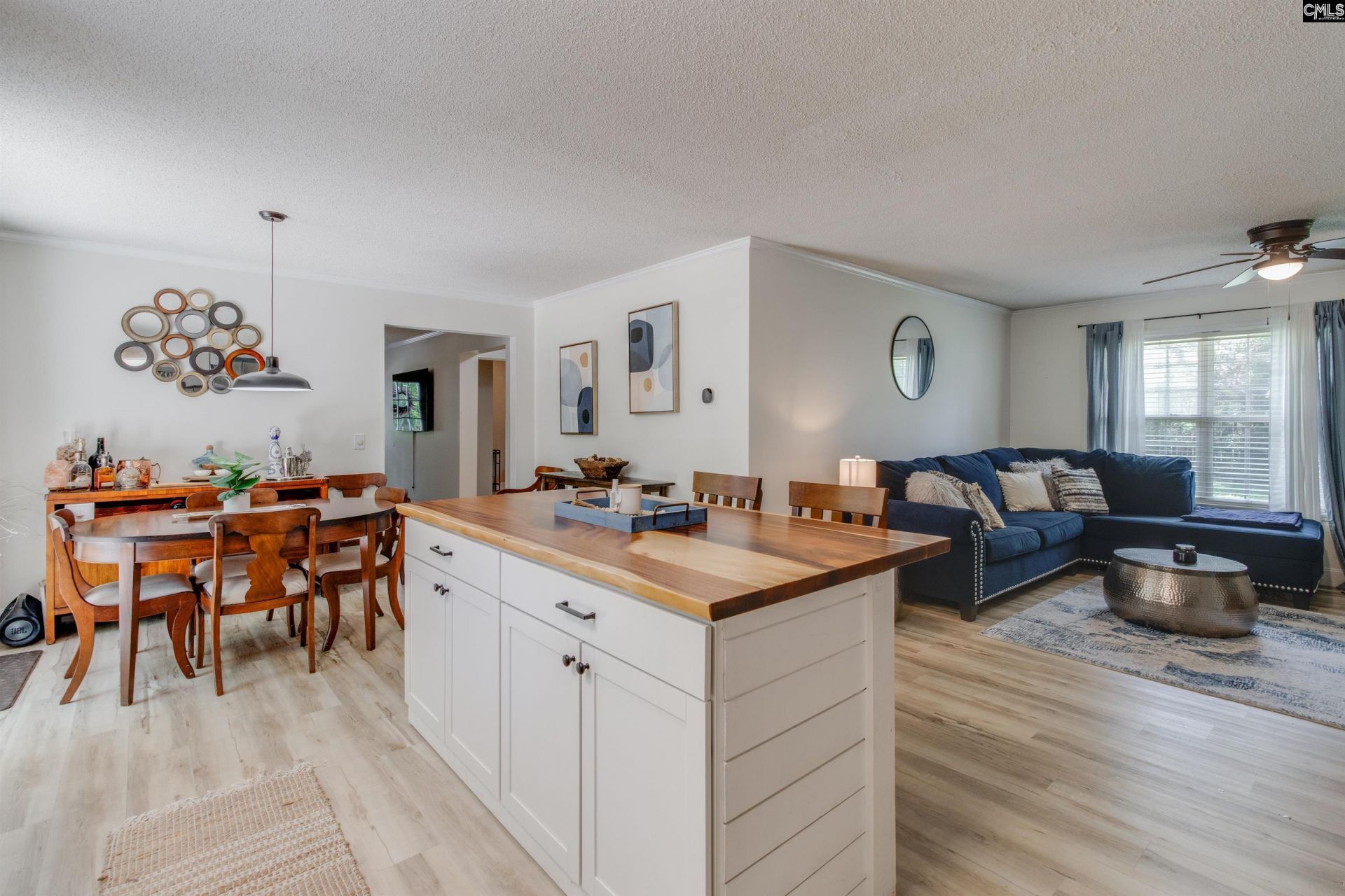 160 Woodside Road Photo 10