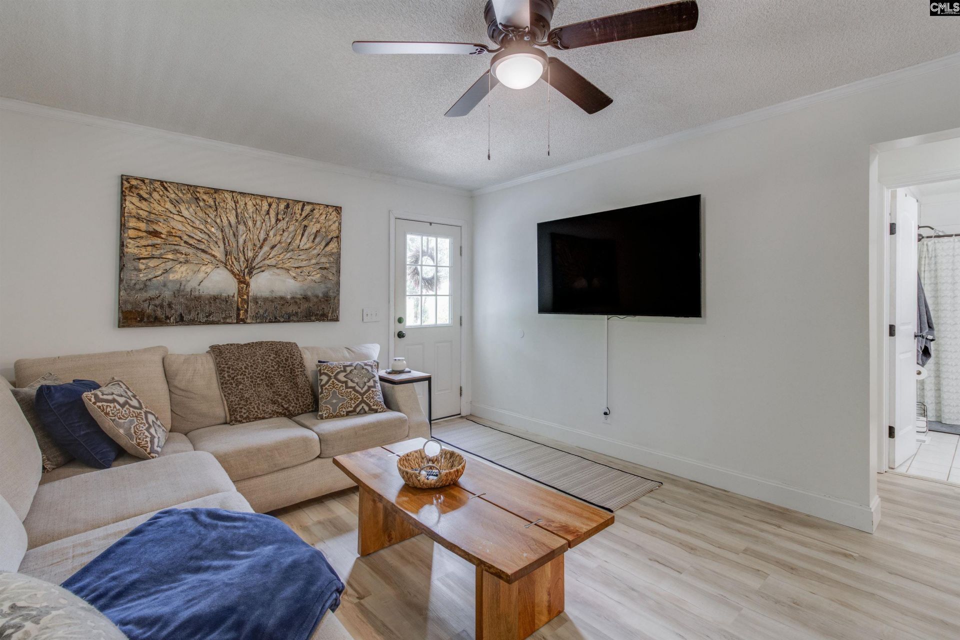 160 Woodside Road Photo 15
