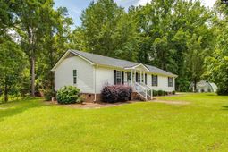 160 Woodside Road photo 4